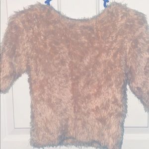 Furry baby pink crop top🥰